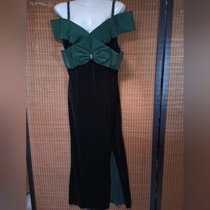 Joara Mode fancy velvet night dress